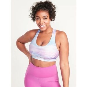 Old Navy PowerSoft Cross-Back Cutout Sports Bra